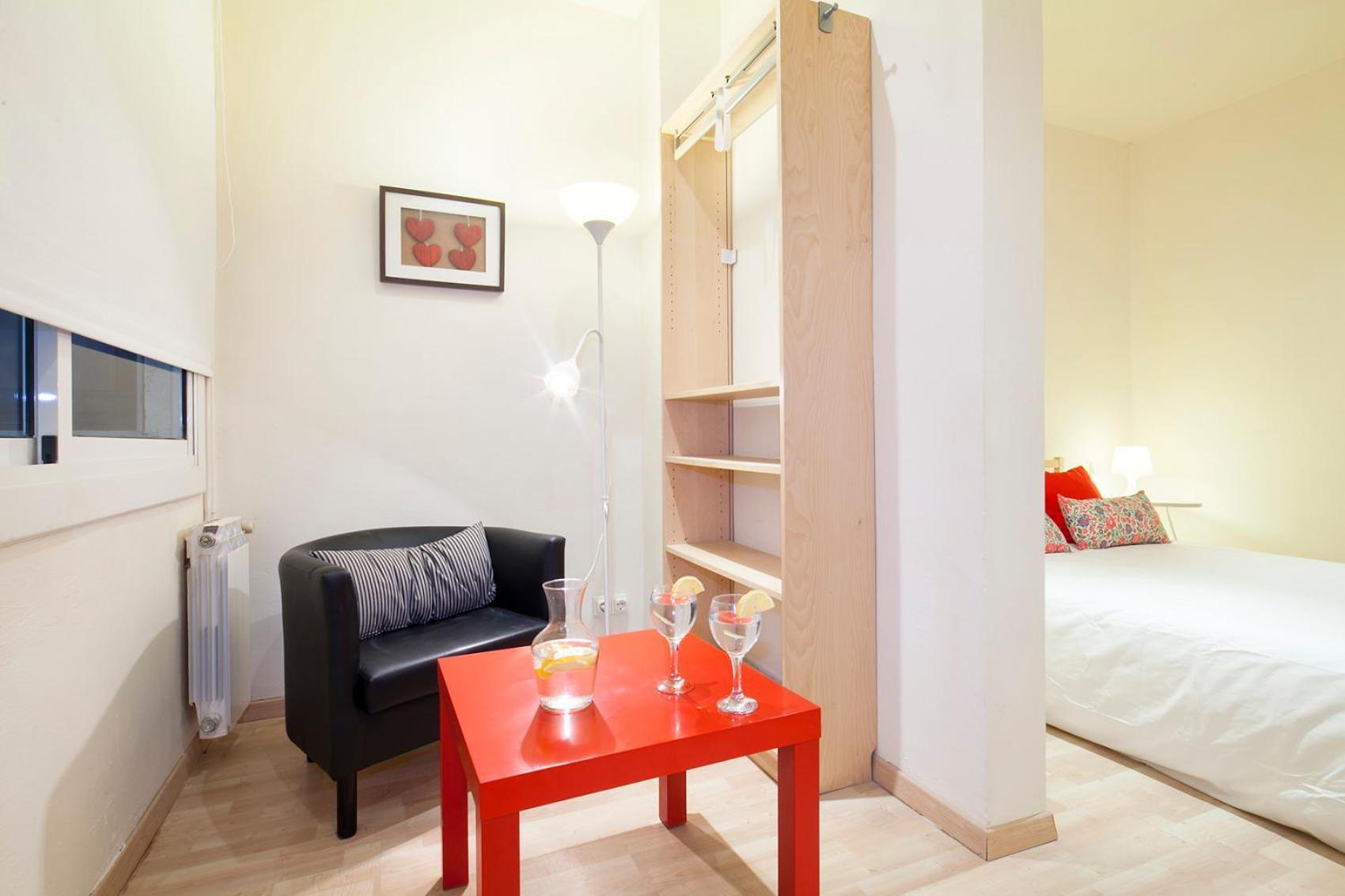 Spot Smart Nomad Bed & Breakfast Barcelona Eksteriør bilde