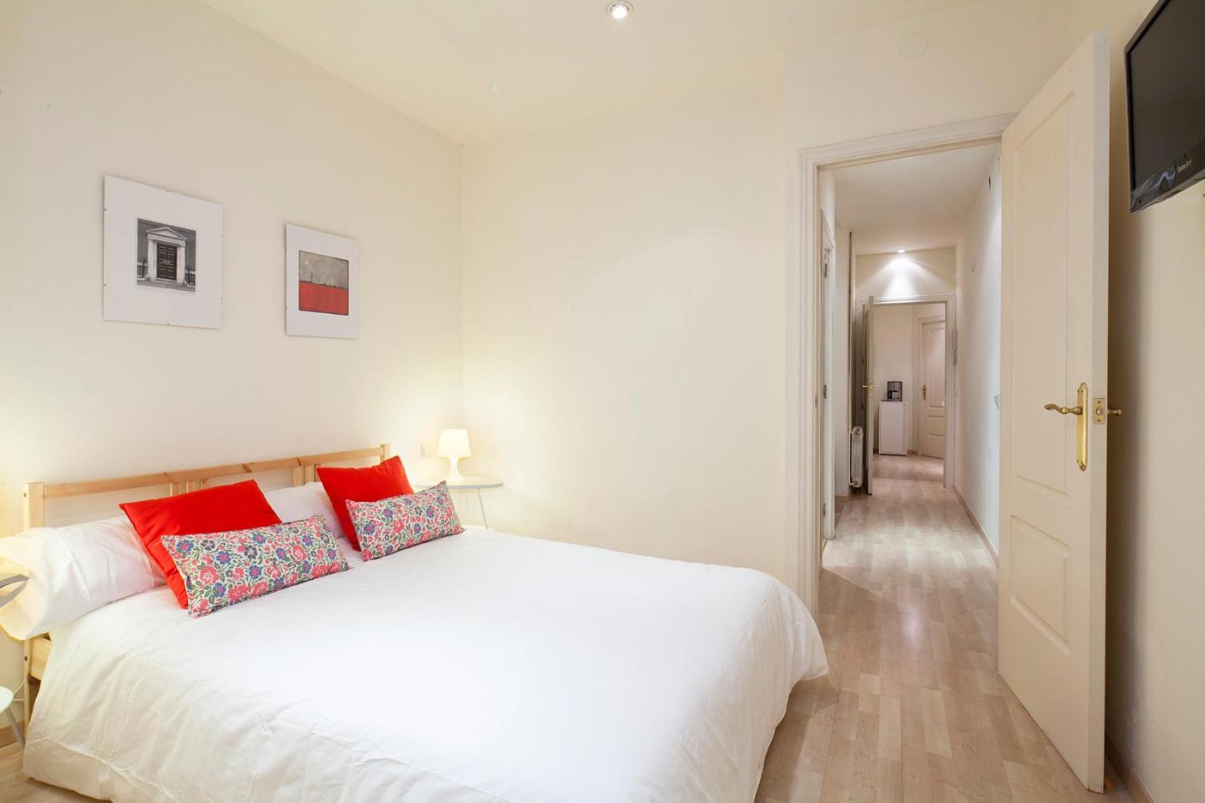 Spot Smart Nomad Bed & Breakfast Barcelona Eksteriør bilde